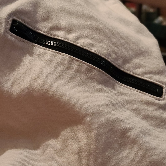 Jeans - Picture 3 of 3